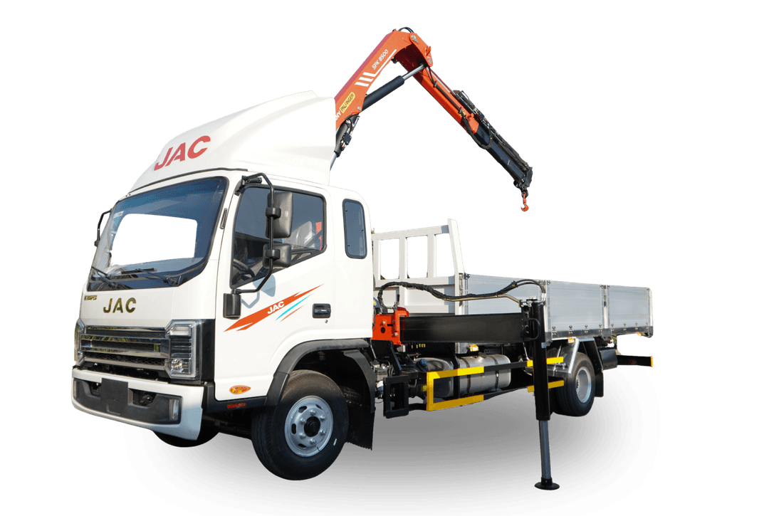 Xe tải gắn cẩu hay xe đầu kéo gắn cẩu — chọn loại nào cho công việc của bạn?